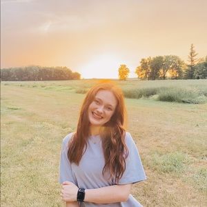 Meet your Posher, Justine